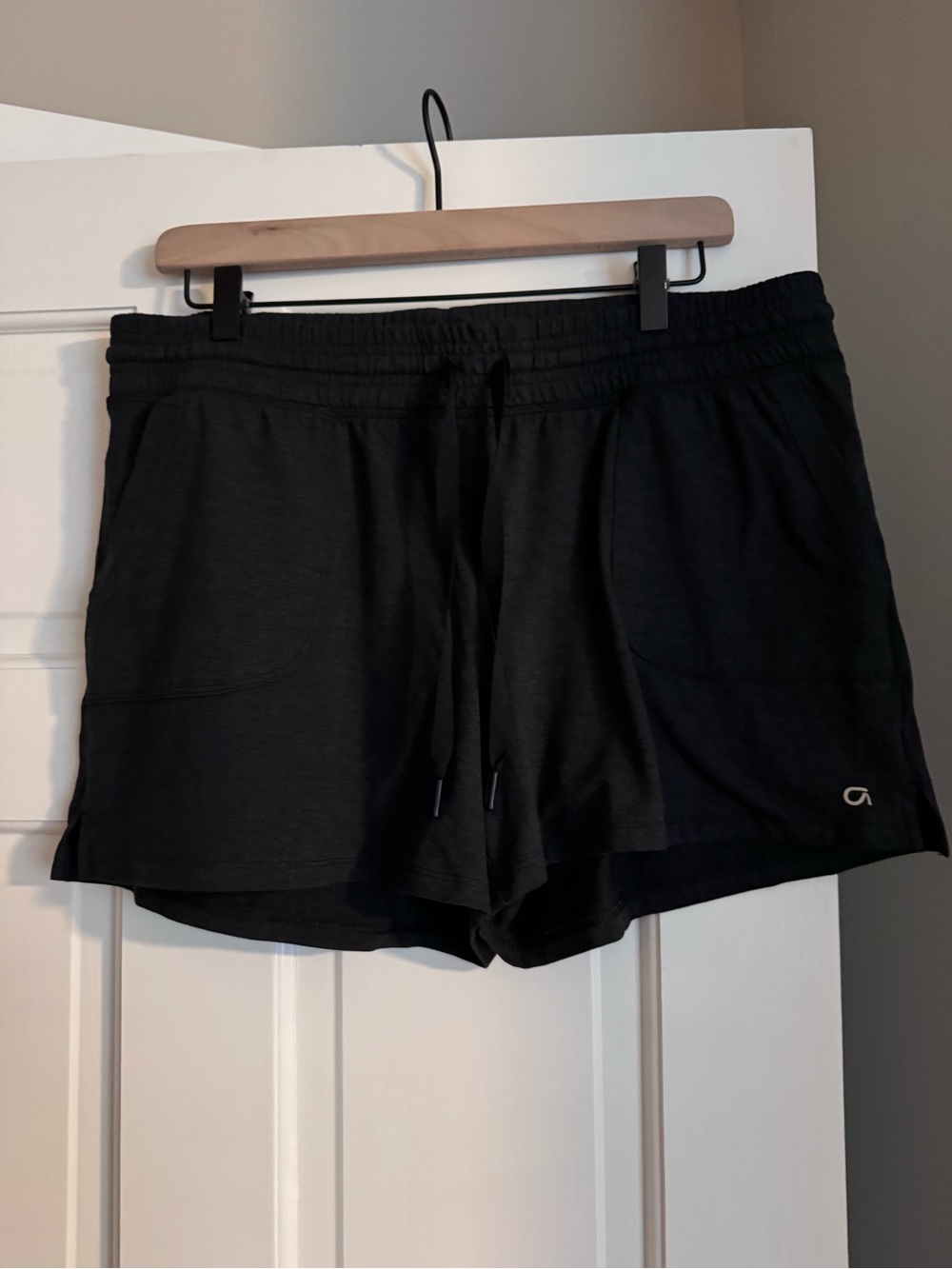 GAP Black Athletic Drawstring Women's Shorts - Picture 2 of 4